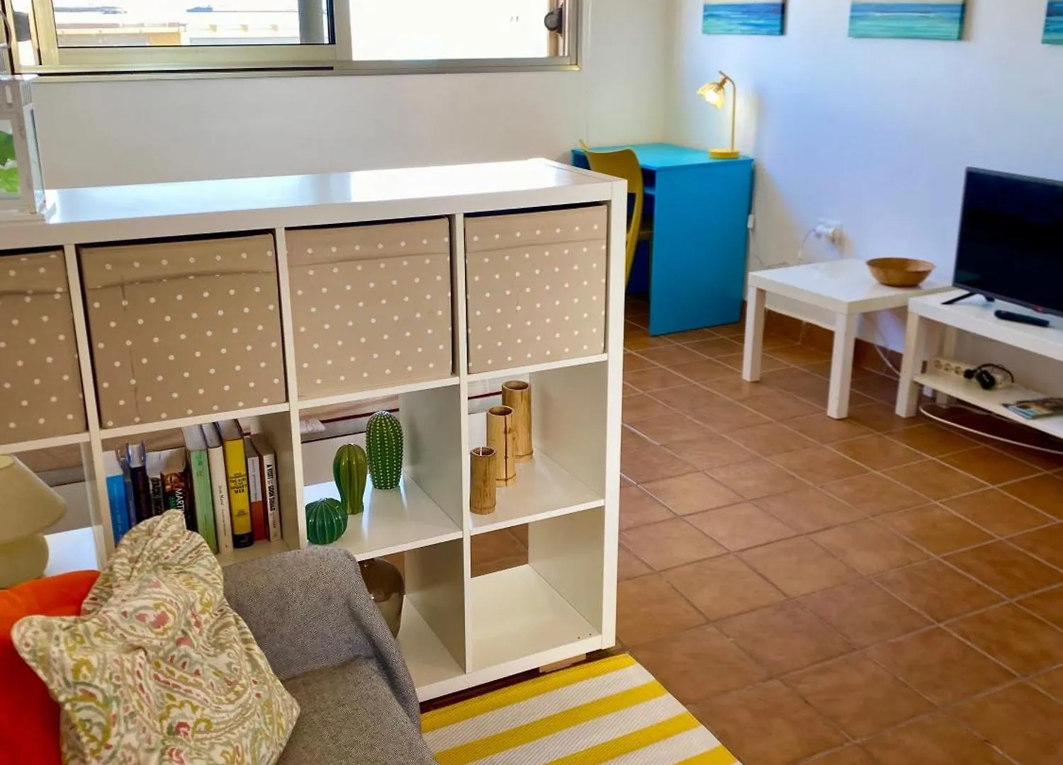 The Summer Treat Shared Apartment Compartido location